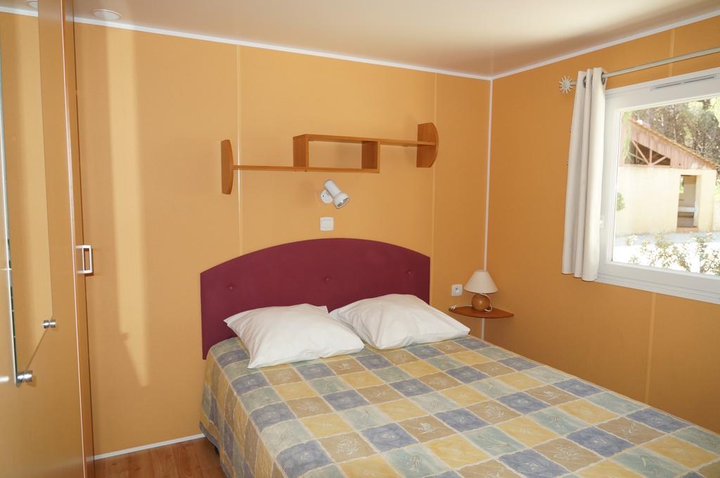 Camping Les Castors كالفي المظهر الخارجي الصورة